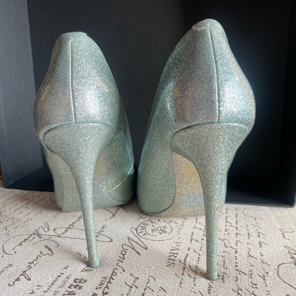 Aldo Shoes Baby blue Glitter size 7